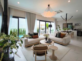 For sale 4 bedrooms villa in Bang Lamung, Chonburi