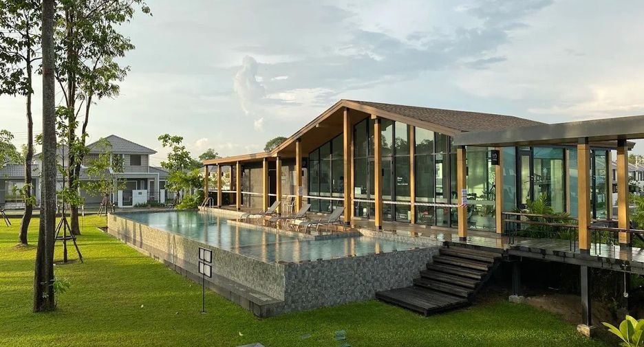 For sale 3 bedrooms house in Bang Lamung, Chonburi