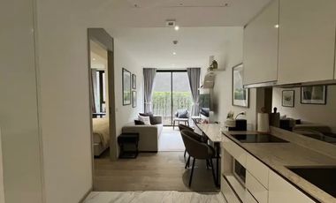 For sale 1 bed condo in Khlong Toei, Bangkok
