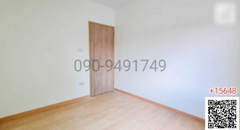 For sale 3 bedrooms townhouse in Khlong Sam Wa, Bangkok