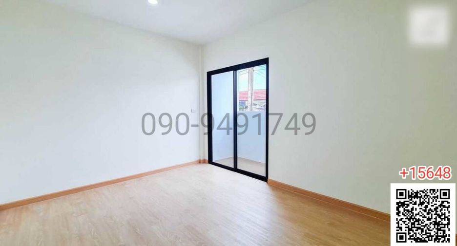 For sale 3 bedrooms townhouse in Khlong Sam Wa, Bangkok