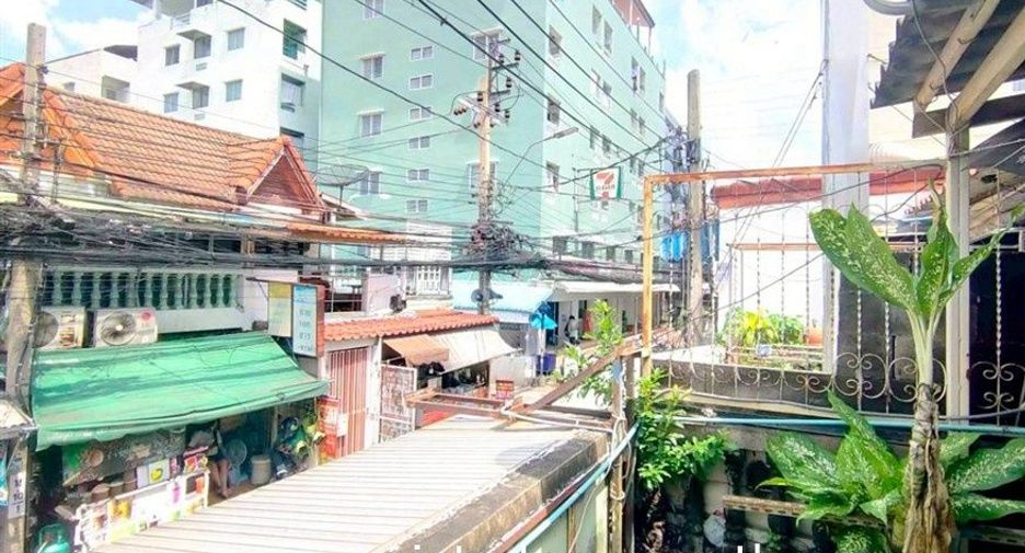For sale 2 bedrooms townhouse in Mueang Nonthaburi, Nonthaburi