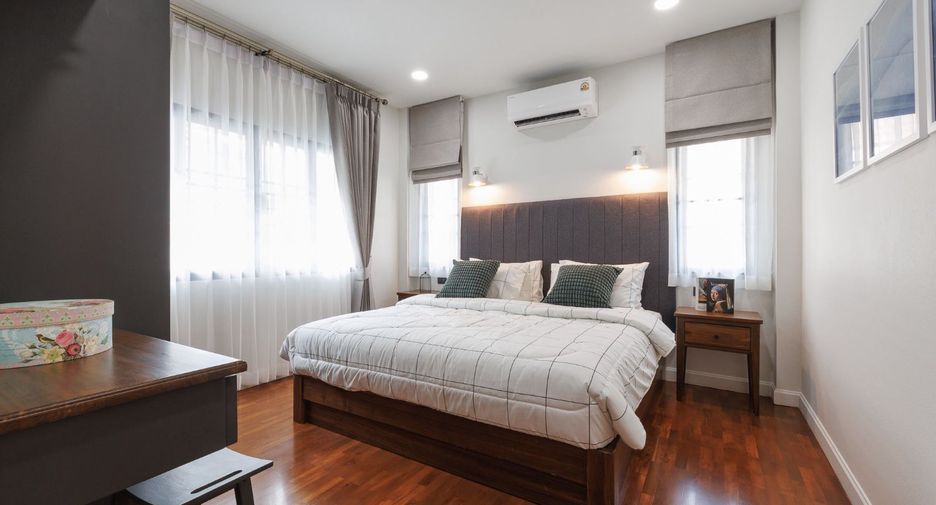 For sale 5 bedrooms house in San Sai, Chiang Mai
