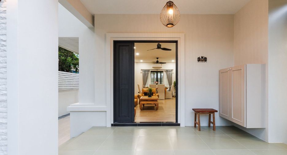 For sale 5 bedrooms house in San Sai, Chiang Mai