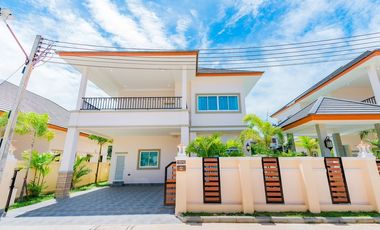 For sale 4 bedrooms house in Bang Lamung, Chonburi