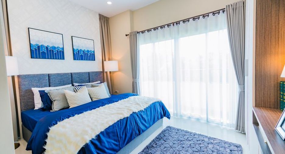 For sale 4 bedrooms house in Bang Lamung, Chonburi