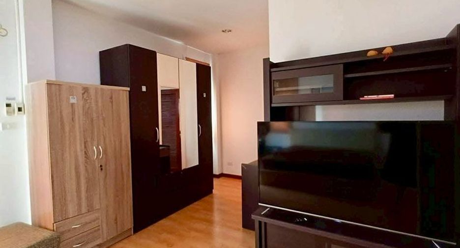 For rent 3 bedrooms house in Si Racha, Chonburi