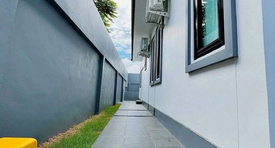 Продажа 3 спальни вилла в Банг Ламунг, Чонбури