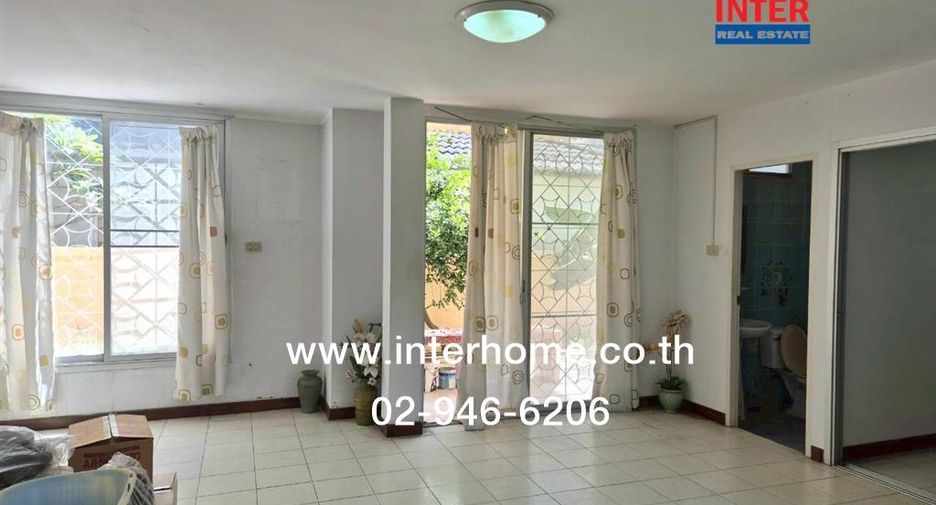 For sale 3 bedrooms house in Nong Chok, Bangkok