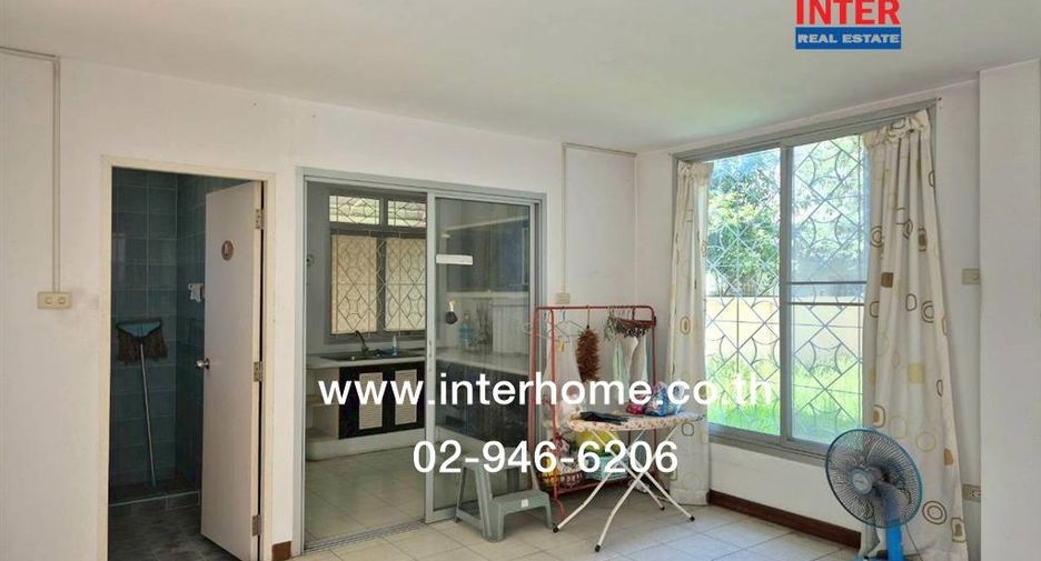 For sale 3 bedrooms house in Nong Chok, Bangkok