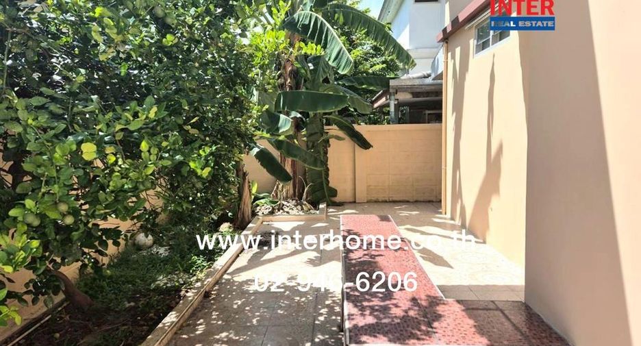 For sale 3 bedrooms house in Nong Chok, Bangkok