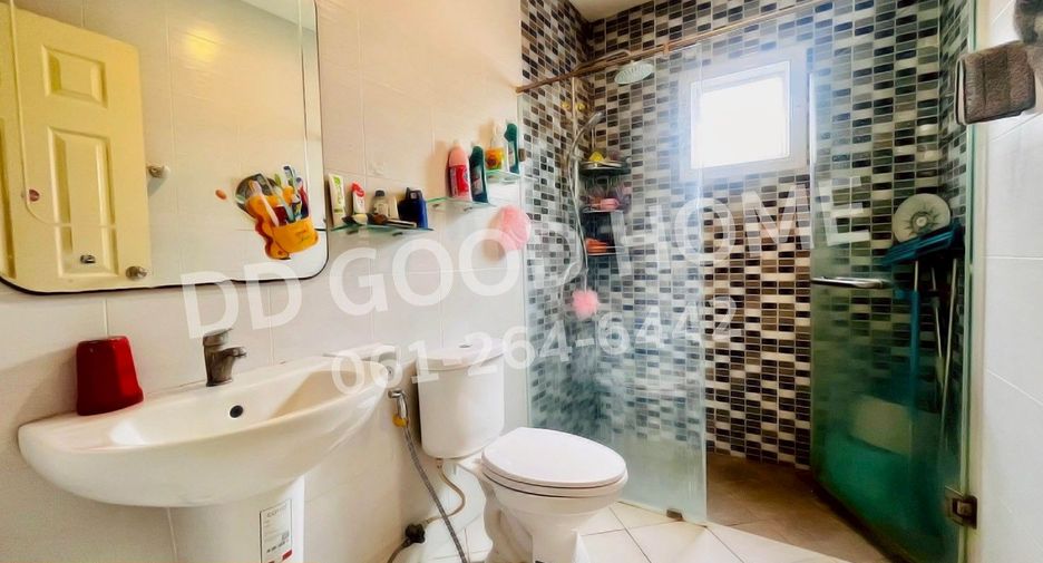 For sale 3 bedrooms house in Lam Luk Ka, Pathum Thani