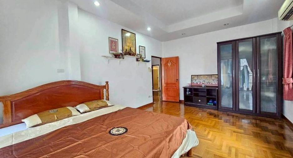 ขาย 4 ห้องนอน บ้านเดี่ยว ใน จอมเทียน, พัทยา