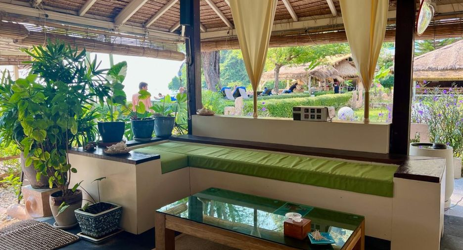 出售 24 卧室 酒店 在 Mueang Krabi, Krabi