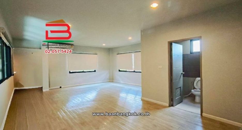For sale office in Lat Krabang, Bangkok