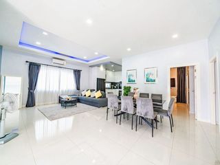 Villa zum Kauf mit 5 Zimmer in Pratumnak, Pattaya