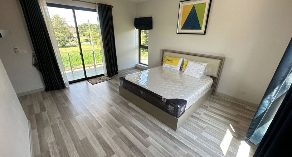 For rent 3 bedrooms house in Doi Saket, Chiang Mai