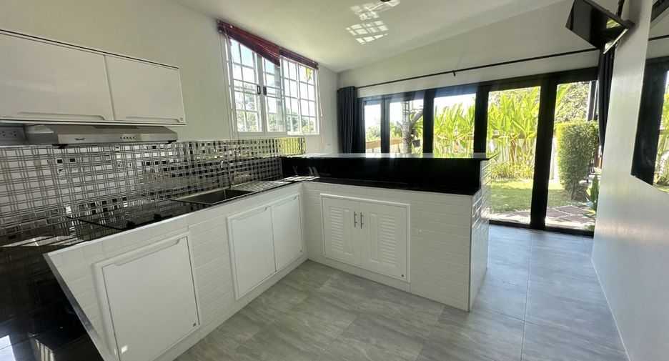 For rent 3 bedrooms house in Doi Saket, Chiang Mai