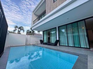 Villa zur Miete mit 3 Zimmer in Bang Lamung, Chonburi