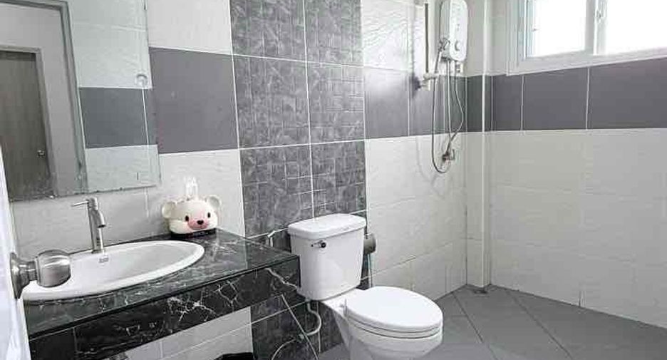 For rent 3 bedrooms house in Bang Lamung, Chonburi