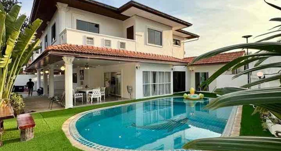 Villa zur Miete mit 5 Zimmer in Bang Lamung, Chonburi