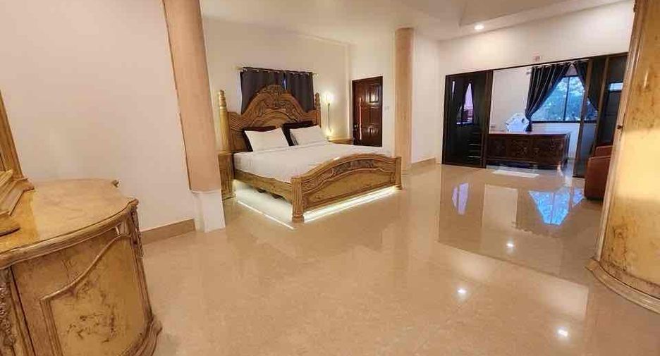 Villa zur Miete mit 5 Zimmer in Bang Lamung, Chonburi