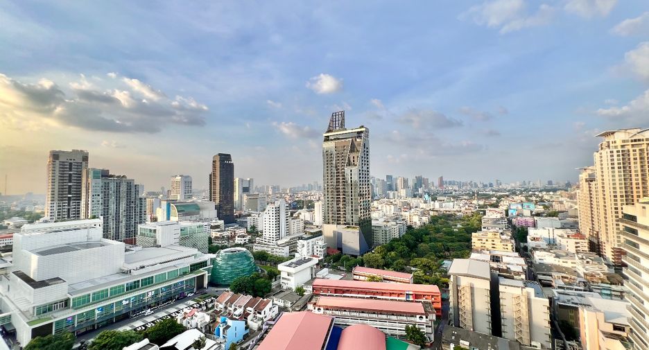 For sale 1 bed condo in Ratchathewi, Bangkok