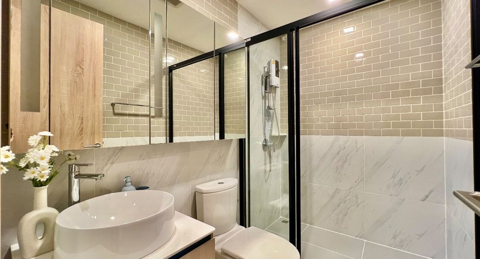 For sale 1 bed condo in Ratchathewi, Bangkok