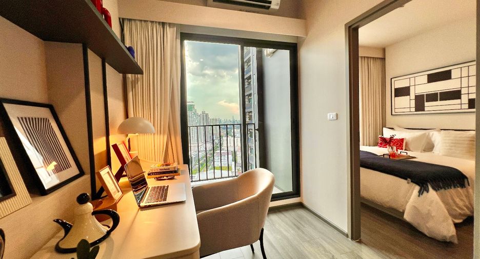 For sale 1 bed condo in Khlong Toei, Bangkok