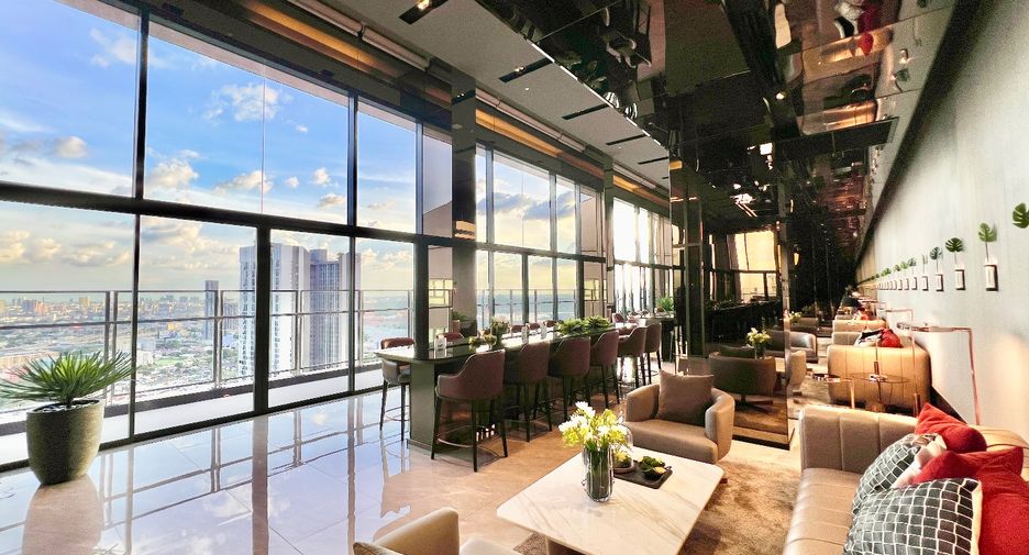 For sale 1 bed condo in Khlong Toei, Bangkok