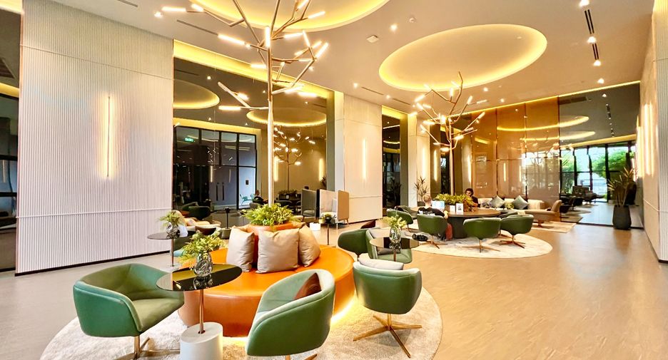 For sale 1 bed condo in Khlong Toei, Bangkok