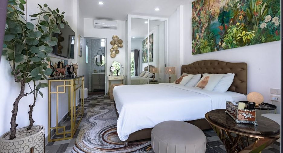 For rent and for sale 5 bedrooms villa in Mueang Phuket, Phuket