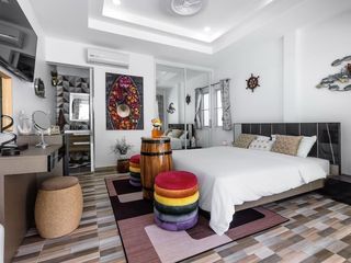 For rent and for sale 5 bedrooms villa in Mueang Phuket, Phuket