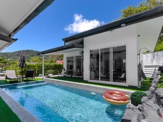 For rent and for sale 5 bedrooms villa in Mueang Phuket, Phuket