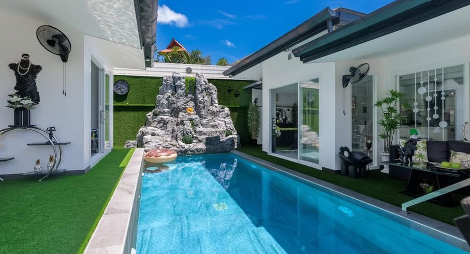 For rent and for sale 5 bedrooms villa in Mueang Phuket, Phuket