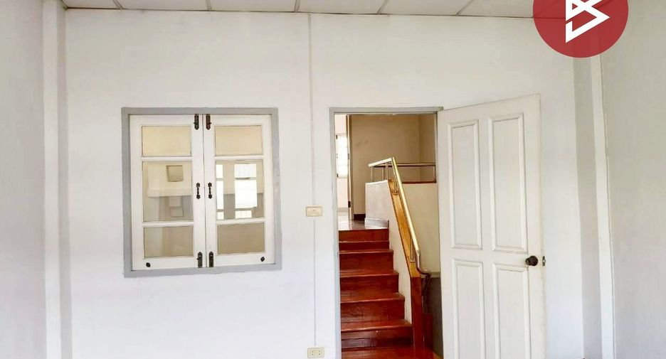 For sale 3 bedrooms townhouse in Mueang Nonthaburi, Nonthaburi