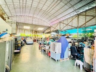 Almacén en venta en Chom Thong, Bangkok