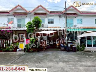 出售 4 卧室 联排别墅 在 Bang Sue, 曼谷