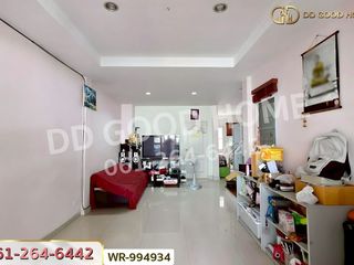 出售 4 卧室 联排别墅 在 Bang Sue, 曼谷