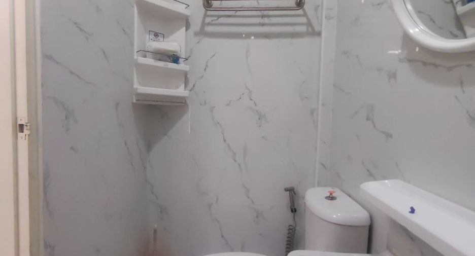For sale 2 bedrooms townhouse in Bueng Kum, Bangkok