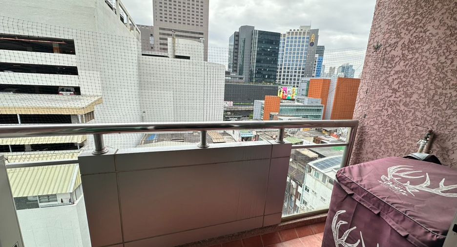 For rent and for sale 1 bed condo in Bang Rak, Bangkok