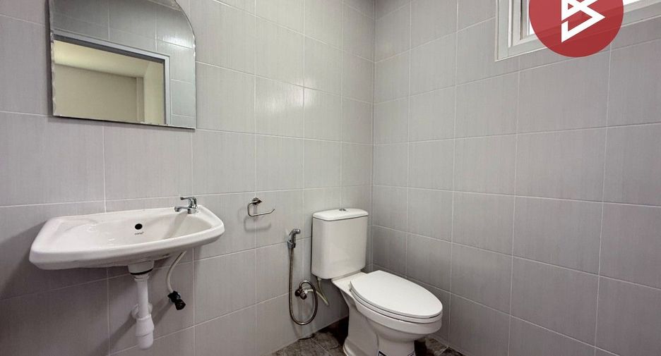 For sale studio house in Mueang Nakhon Pathom, Nakhon Pathom