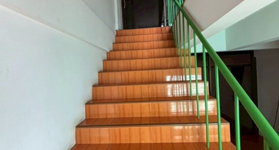 For sale 2 bedrooms retail Space in Mueang Rayong, Rayong