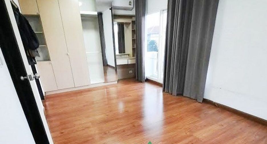 Haus zum Kauf mit 3 Zimmer in Khlong Luang, Pathum Thani