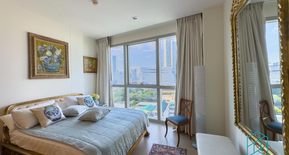 For sale 4 bedrooms condo in Sathon, Bangkok