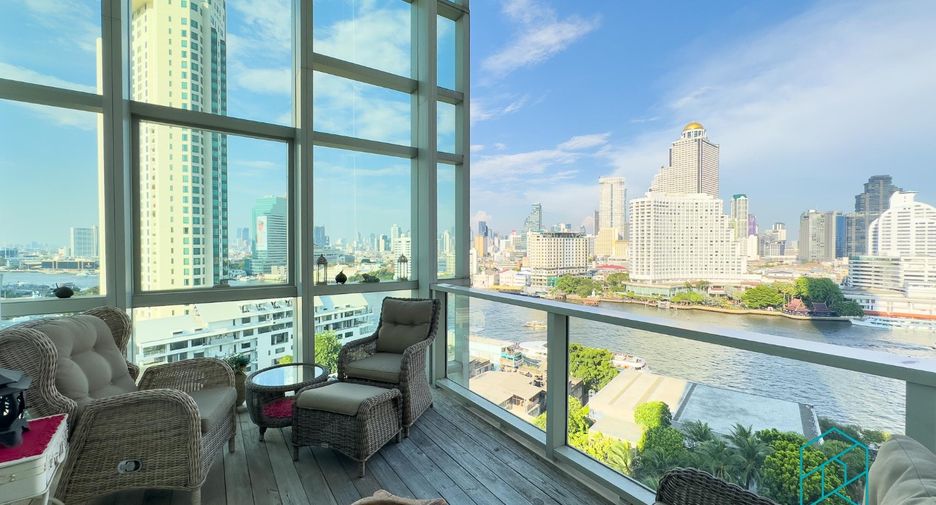 For sale 4 bedrooms condo in Sathon, Bangkok