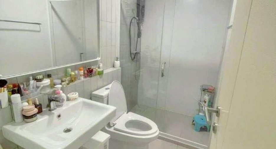 For rent and for sale 2 bedrooms townhouse in Phra Samut Chedi, Samut Prakan