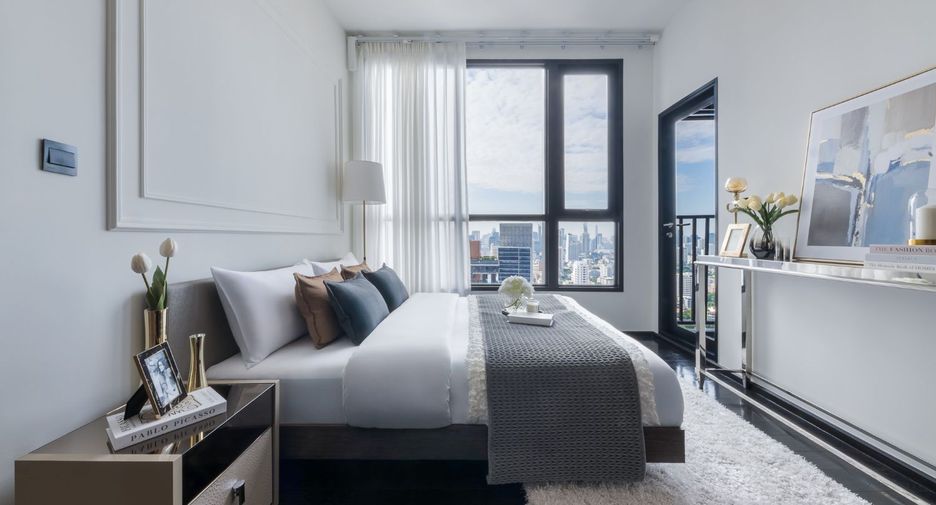 For sale 1 bed condo in Watthana, Bangkok