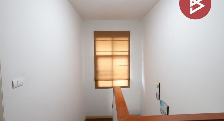 For sale 3 bedrooms house in Mueang Samut Prakan, Samut Prakan