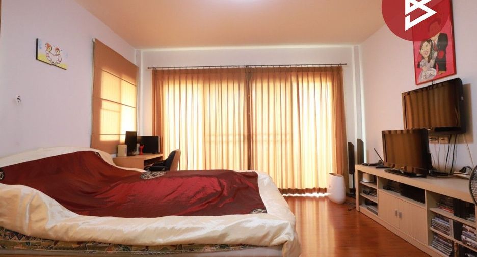 For sale 3 bedrooms house in Mueang Samut Prakan, Samut Prakan